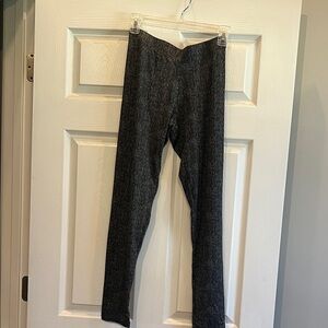 Serra Black and Gray Textured Leggings